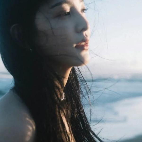 崩溃边缘的女人